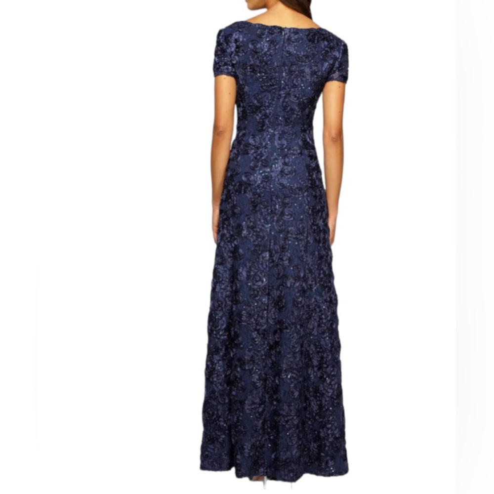 Alex Evenings Navy Rosette Embellished Lace A-Line Gown NWT - Picture 2 of 4